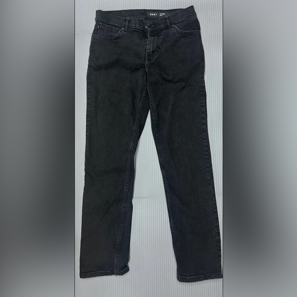 DKNY black ST Marks slim W30-L30